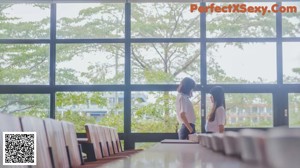 Coser @ 桜 桃 喵 Vol.002: JK 百合 1 (桜 桃 喵 & 疯 猫 ss) (43 photos)