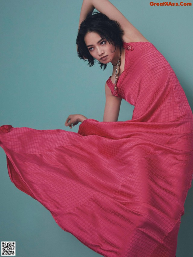 Nana Komatsu 小松菜奈, ELLE Japan エル・ジャポン 2022.11 No.87c40b